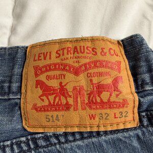 Levi’s 514 Men's Straight Fit Jeans –W32 x L32
